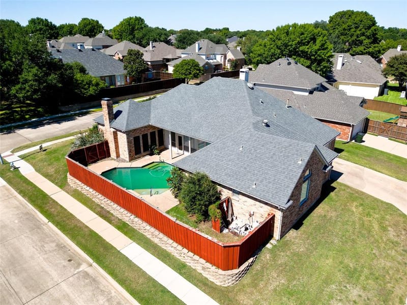 7200 Elmswood Lane, Plano TX 75025 - Photo 4