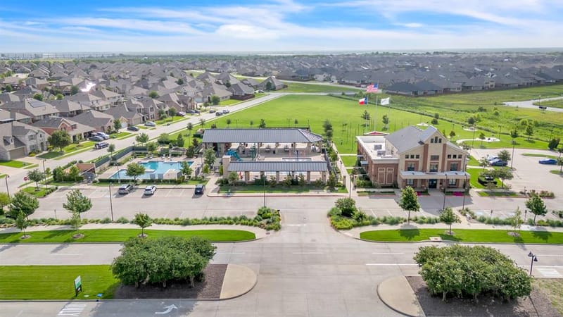 1637 Pike Drive, Forney TX 75126 - Photo 35