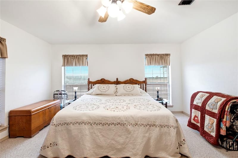 6411 W Line Road, Collinsville TX 76240 - Photo 13