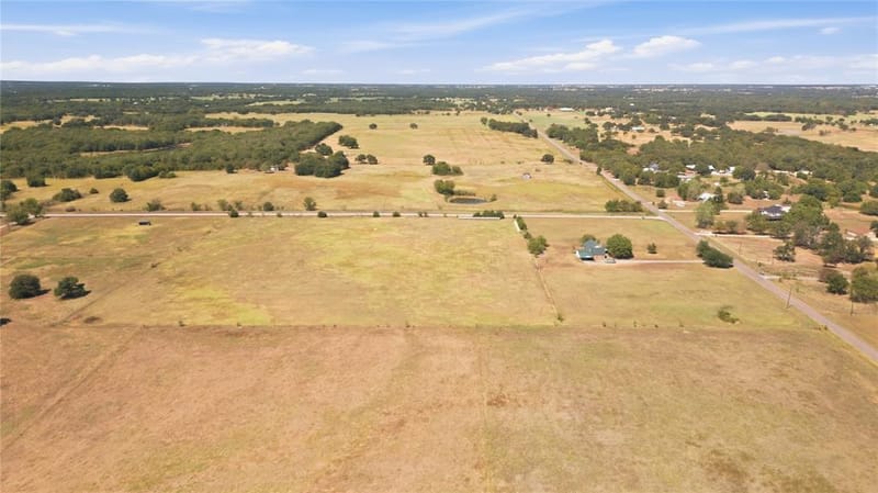 6411 W Line Road, Collinsville TX 76240 - Photo 32