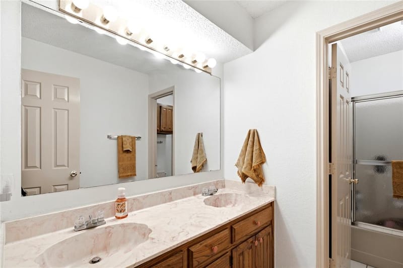 6411 W Line Road, Collinsville TX 76240 - Photo 20