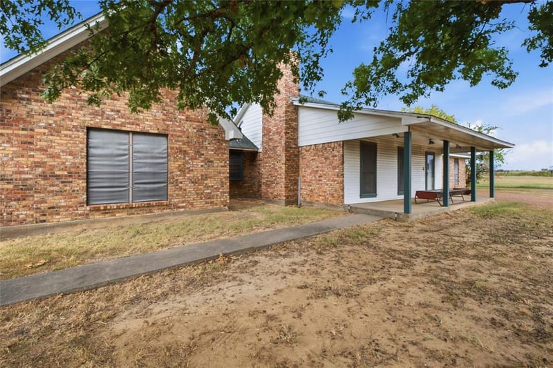 6411 W Line Road, Collinsville TX 76240 - Photo 24