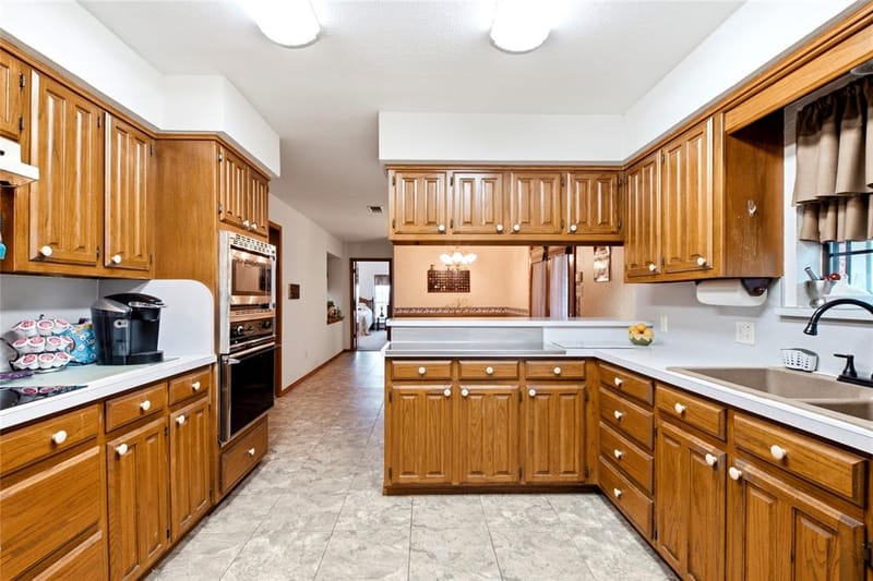 6411 W Line Road, Collinsville TX 76240 - Photo 10