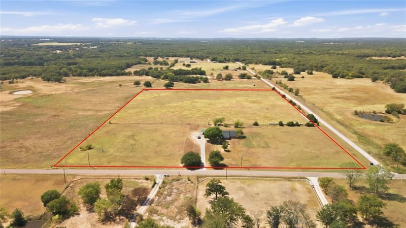 6411 W Line Road, Collinsville TX 76240 - Photo 29