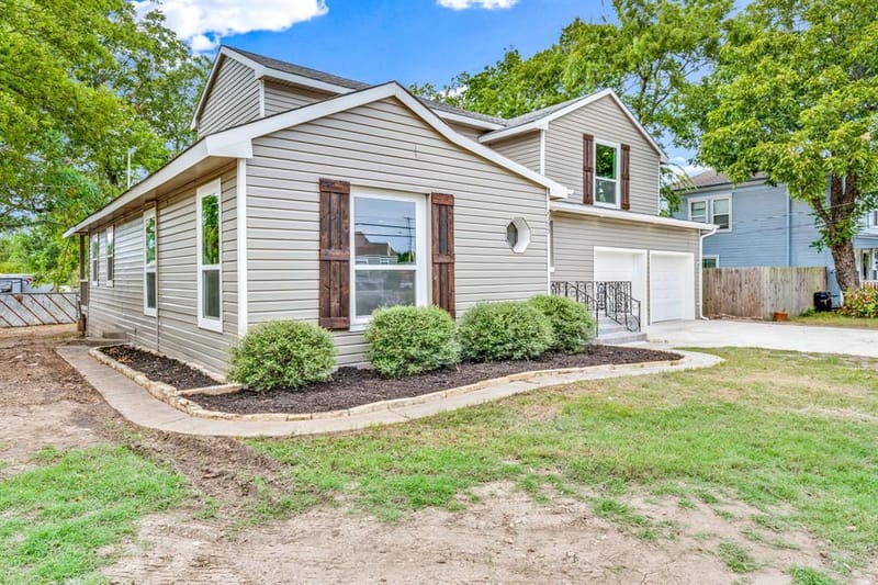 2305 Stanford Street, Greenville TX 75401