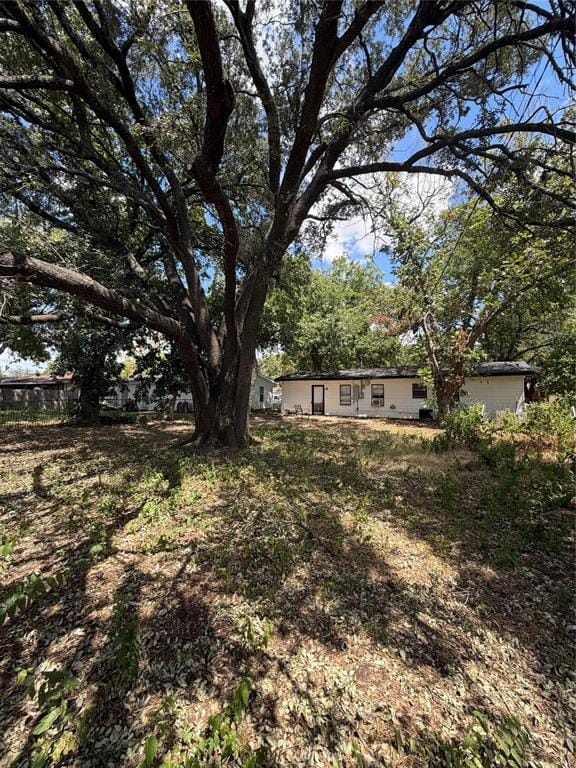 137 Bowie Street, McGregor TX 76657 - Photo 14