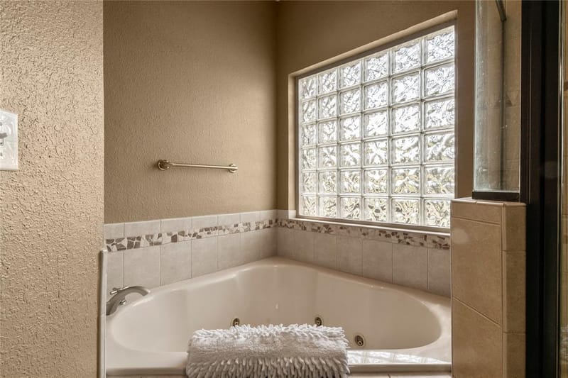 149 Saint Andrews Drive E, Mabank TX 75156 - Photo 16