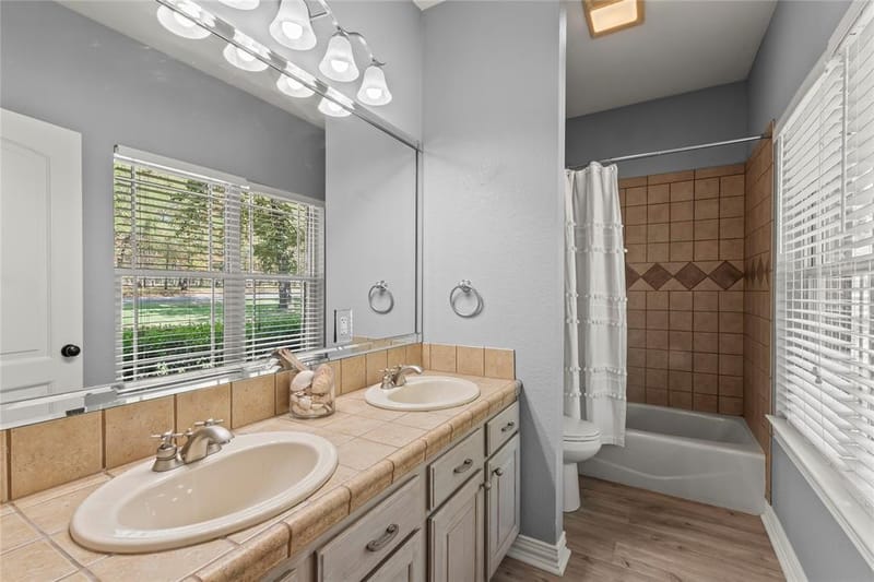 149 Saint Andrews Drive E, Mabank TX 75156 - Photo 10