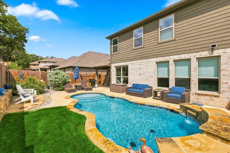 4868 Nickeldale Court, Fort Worth TX 76244