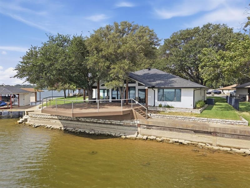 4210 Bar Harbor Court, Granbury TX 76049 - Photo 32