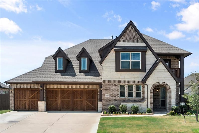 2605 Dylan Lane, Mansfield TX 76063