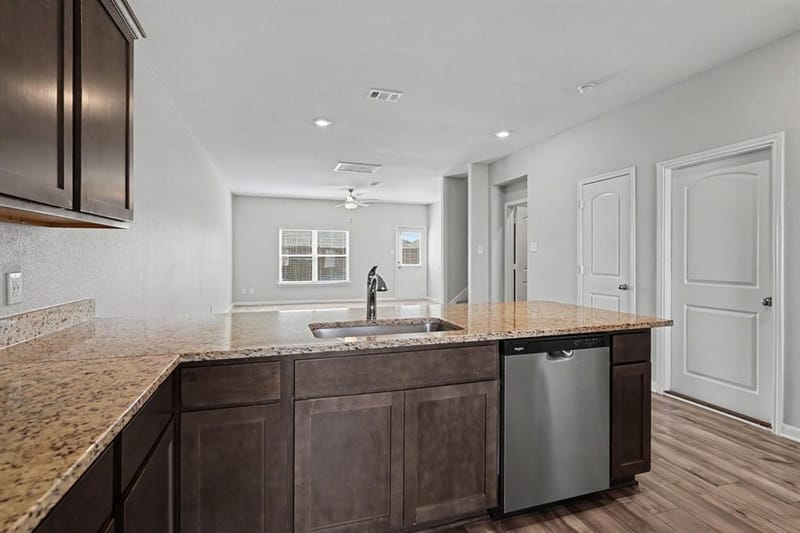 9609 Teton Vista Drive, Fort Worth TX 76140 - Photo 8