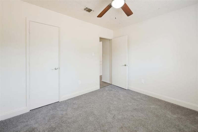 6107 Yorkford Drive, Arlington TX 76001 - Photo 17