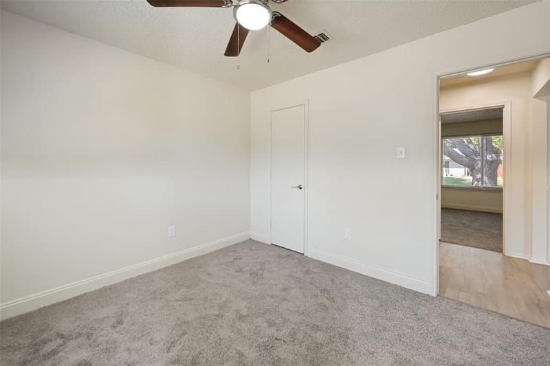 6107 Yorkford Drive, Arlington TX 76001 - Photo 16