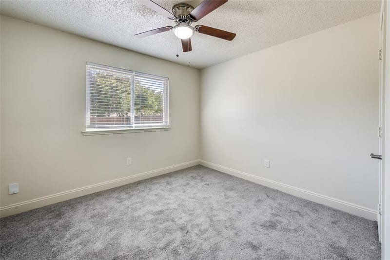 6107 Yorkford Drive, Arlington TX 76001 - Photo 18