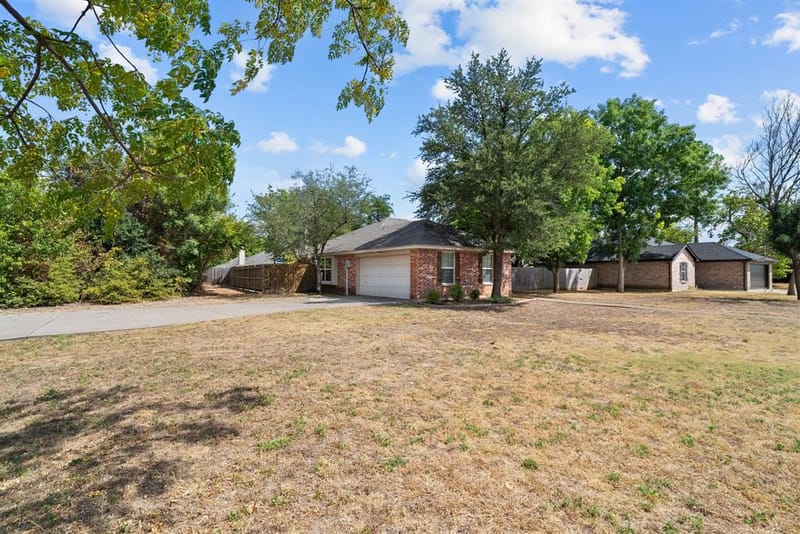130 Deanna Lane, Weatherford TX 76087 - Photo 23