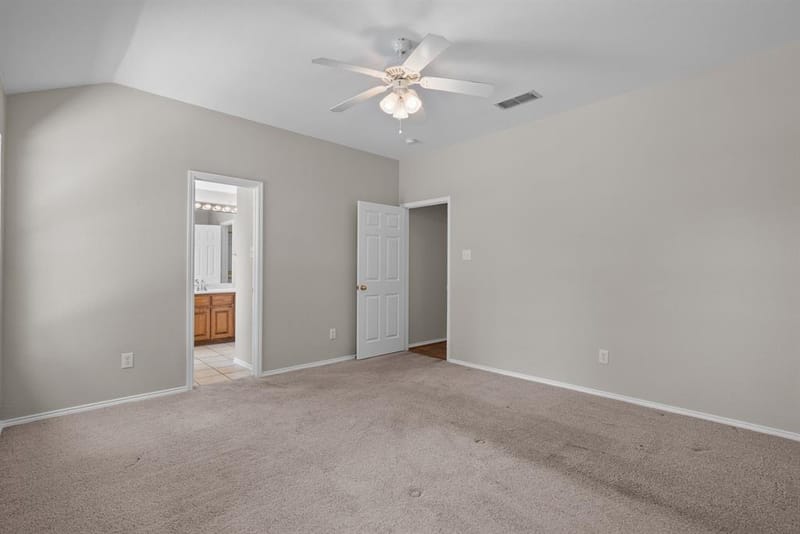130 Deanna Lane, Weatherford TX 76087 - Photo 11