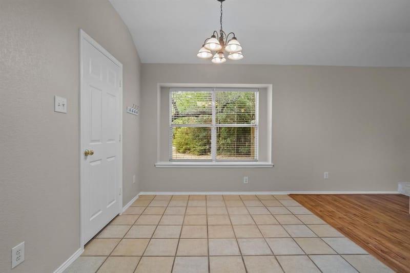 130 Deanna Lane, Weatherford TX 76087 - Photo 8