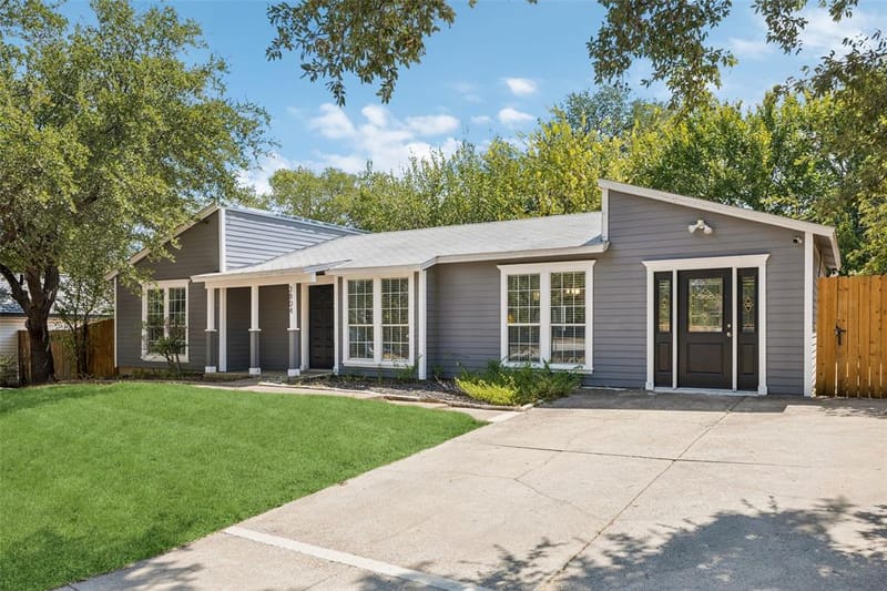 3804 Indian Wells Drive, Arlington TX 76017 - Photo 2