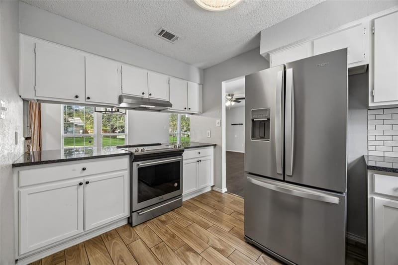 3804 Indian Wells Drive, Arlington TX 76017 - Photo 12