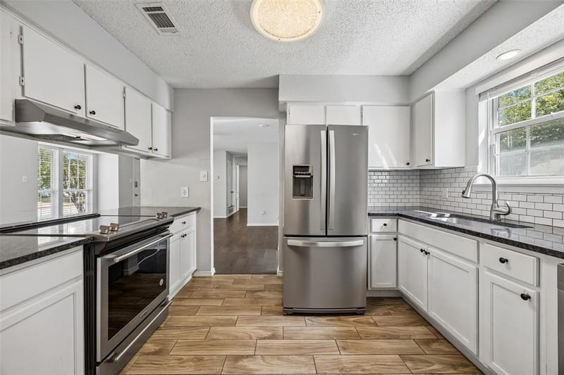 3804 Indian Wells Drive, Arlington TX 76017 - Photo 10