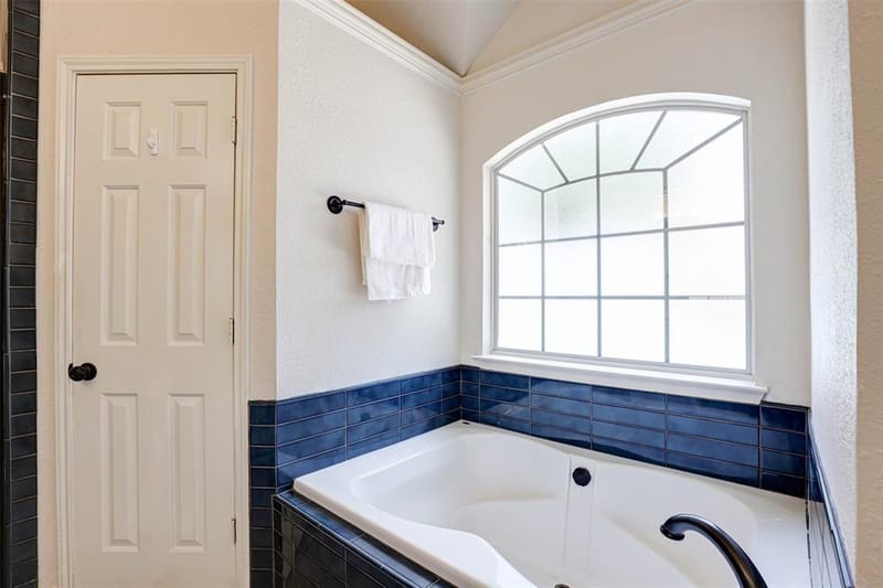 7104 Cook Circle, North Richland Hills TX 76182 - Photo 18