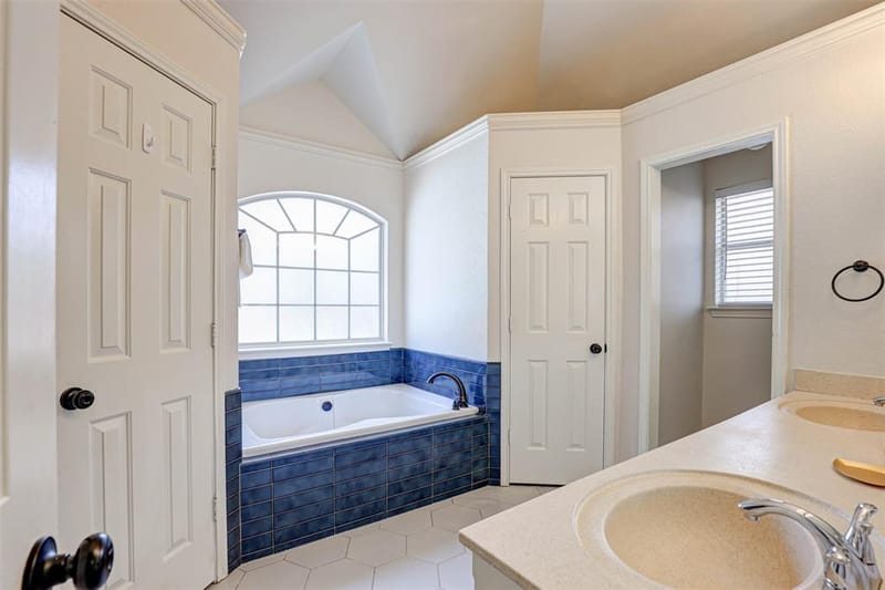 7104 Cook Circle, North Richland Hills TX 76182 - Photo 15