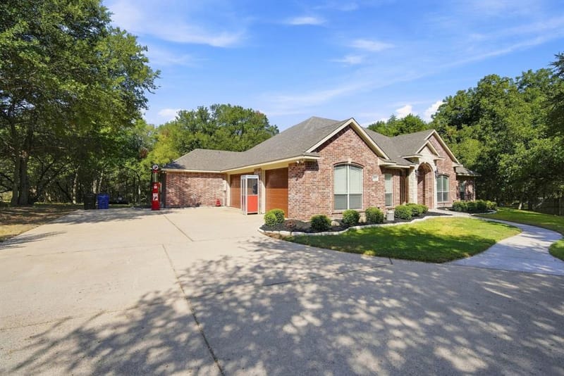 4031 Morgans Way, Midlothian TX 76065 - Photo 4