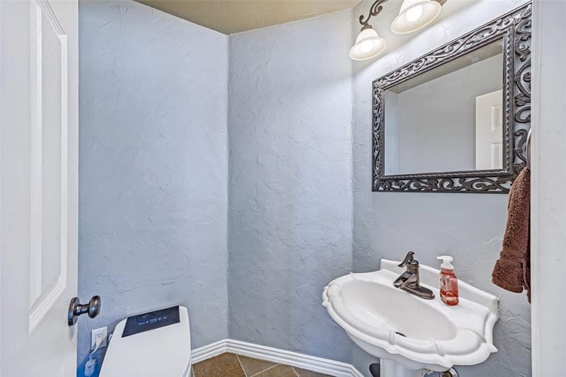 821 Shorewood Drive, Coppell TX 75019 - Photo 19