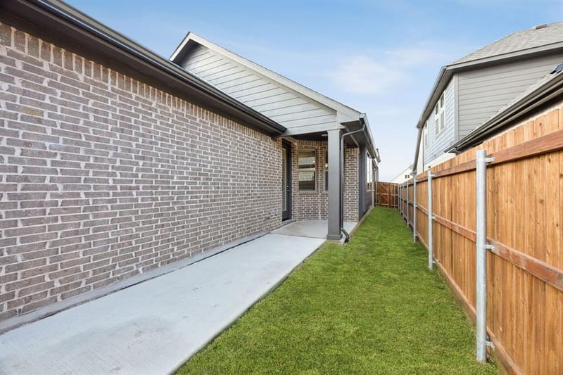 3945 Avendale Drive, Crandall TX 75114 - Photo 10