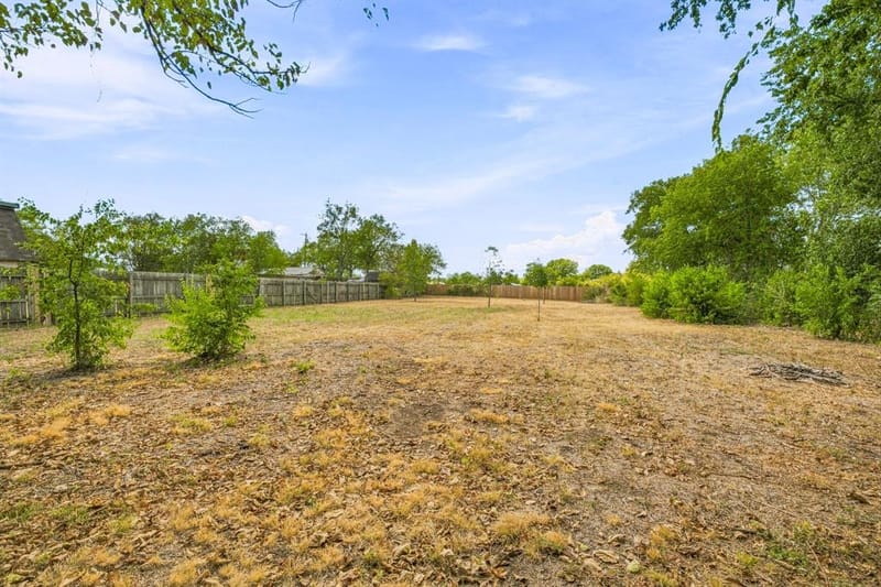 403 N Gaither Street, Glen Rose TX 76043 - Photo 28