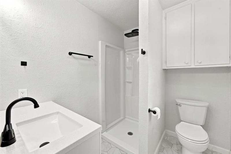 403 N Gaither Street, Glen Rose TX 76043 - Photo 14
