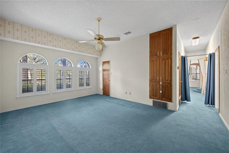 908 Chestnut Drive, Arlington TX 76012 - Photo 29