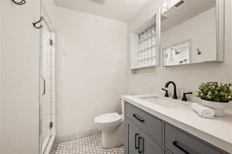 603 Clermont Avenue, Dallas TX 75223 - Photo 15
