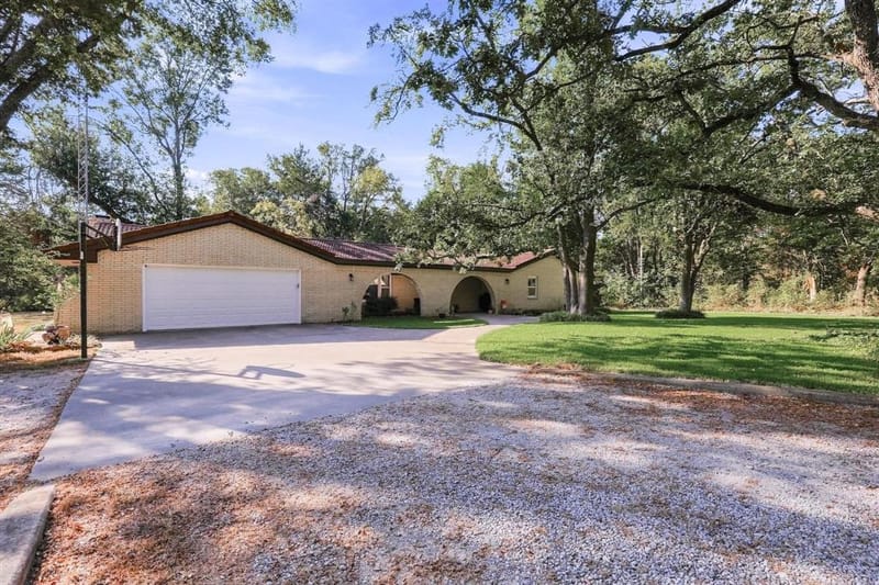 2126 County Road 1450, Bonham TX 75418 - Photo 2