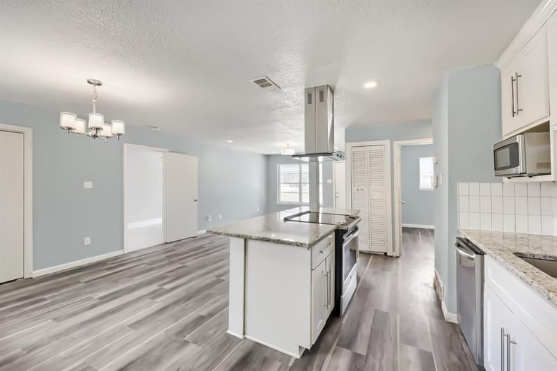 2706 Dewitt Street, Irving TX 75062 - Photo 13