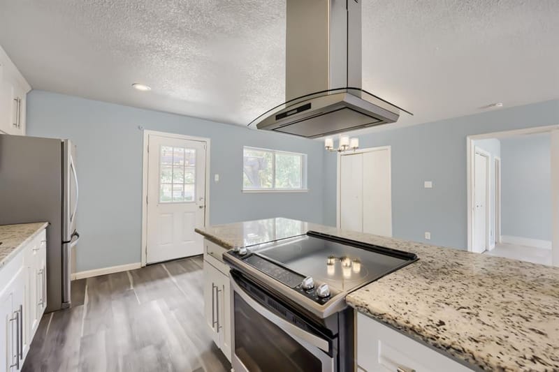 2706 Dewitt Street, Irving TX 75062 - Photo 14
