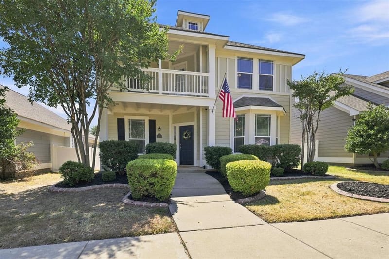 10124 Cedar Lake Drive, Providence Village TX 76227 - Photo 2