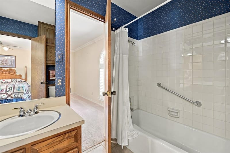 1710 Tennyson Drive, Arlington TX 76013 - Photo 23