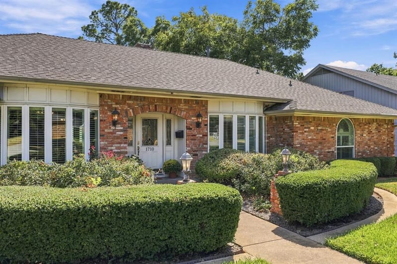 1710 Tennyson Drive, Arlington TX 76013 - Photo 3