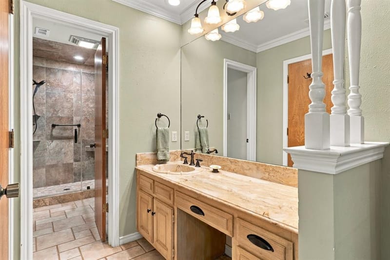 1710 Tennyson Drive, Arlington TX 76013 - Photo 30