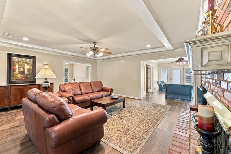 1710 Tennyson Drive, Arlington TX 76013 - Photo 10
