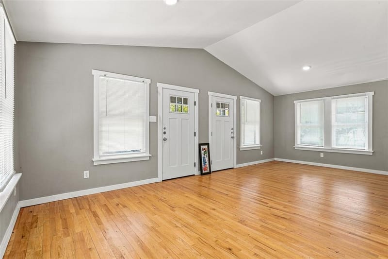 1009 Greer Street, Fort Worth TX 76102 - Photo 6