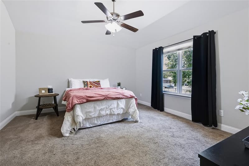 1005 E Harvey Avenue, Fort Worth TX 76104 - Photo 21