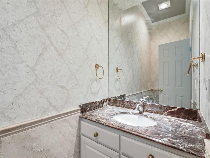 1700 Dowling Drive, Irving TX 75038 - Photo 22