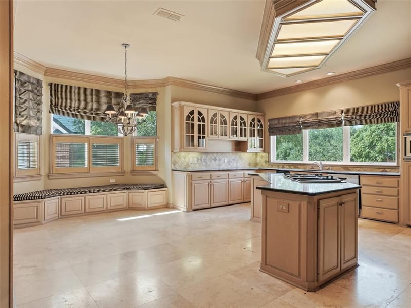 1700 Dowling Drive, Irving TX 75038 - Photo 11