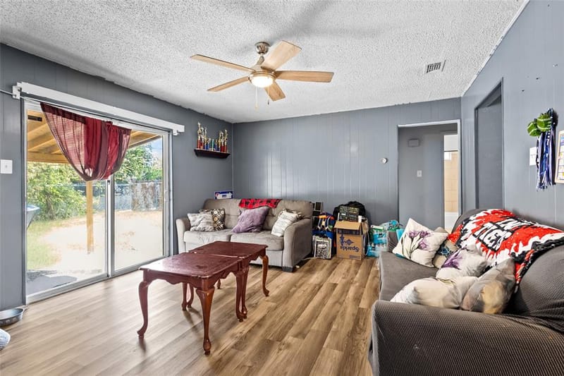 6428 N Stardust Drive, Watauga TX 76148 - Photo 4