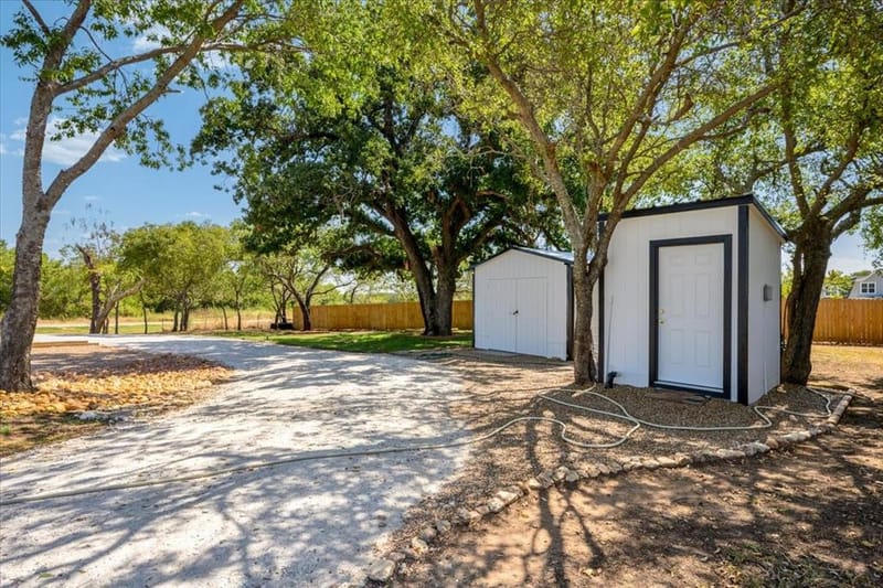 750 Jay Bird Lane, Reno TX 76082 - Photo 33