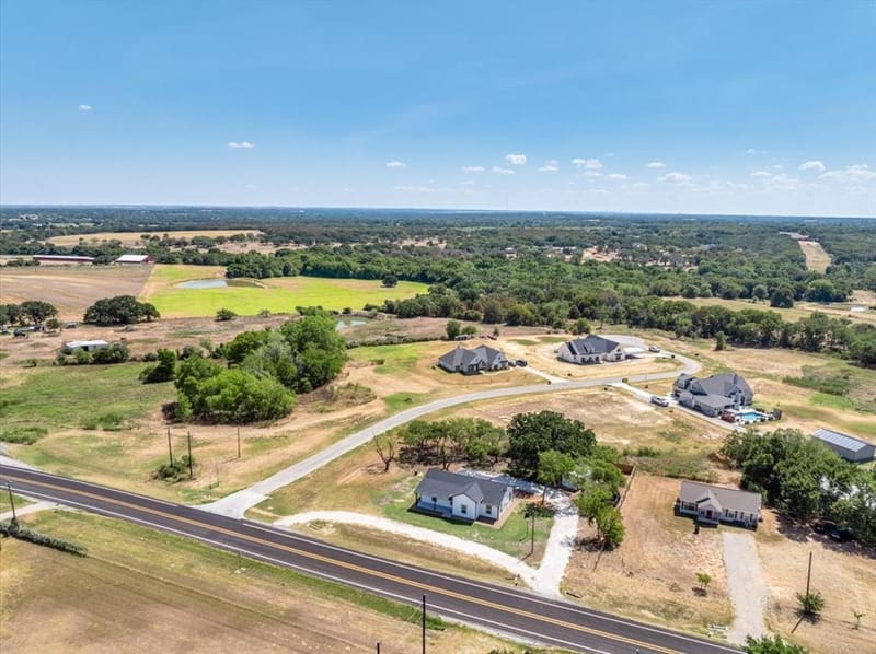 750 Jay Bird Lane, Reno TX 76082 - Photo 37