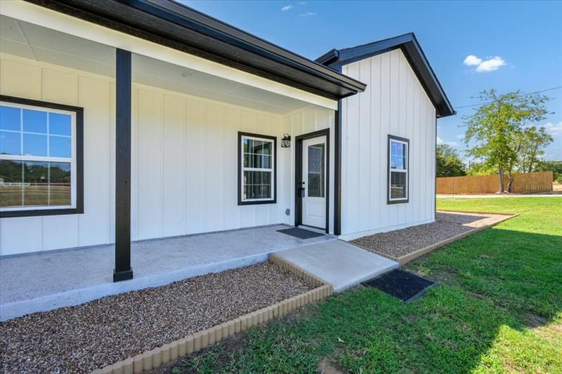 750 Jay Bird Lane, Reno TX 76082 - Photo 4